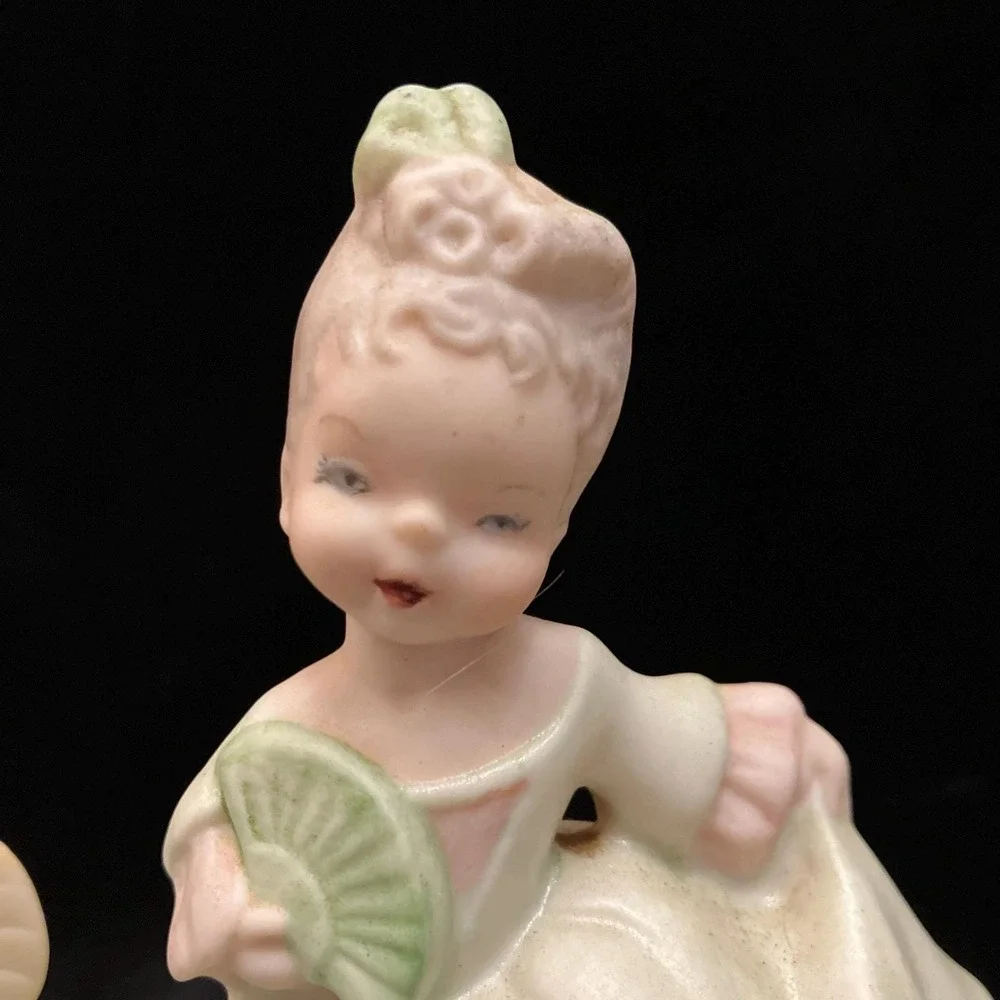 VTG 1960s Mallory Ceramic Figurine Set 2 Blue & Yellow Southern Belle Hand Fans